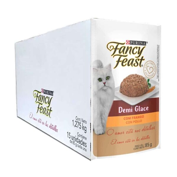 Sachê Fancy Feast Gatos Adultos Demi Glace Frango Nestlé Purina 80g - 15un