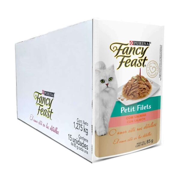 Sachê Fancy Feast Gatos Adultos Petit Filet Salmão Nestlé Purina 80g - 15un